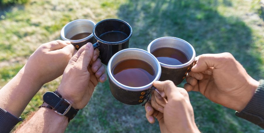 Drinks To Bring When Camping Without A Refrigerator