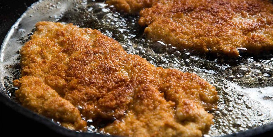 How to Pan Fry Breaded Chicken Cutlets