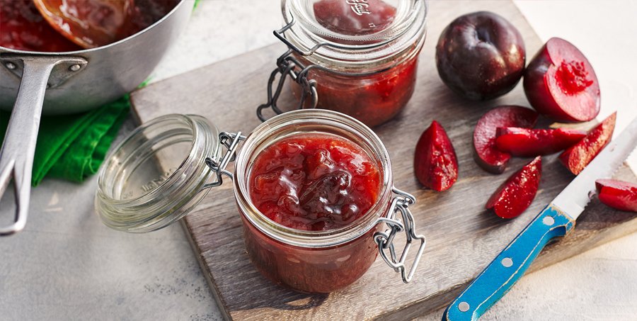 What is The Best Delia Smith Plum Jam Recipe?