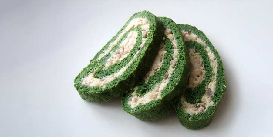 How To Serve Mary Berry Spinach Roulade?