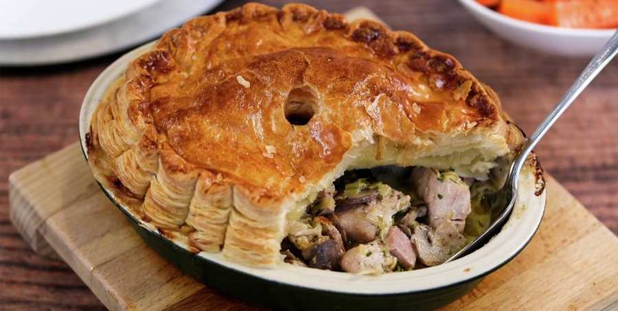 Pro Tips To Make Perfect Mary Berry Turkey And Ham Pie Recipe