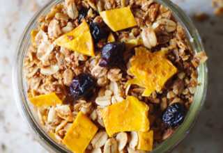 Easy Homemade Coconut and Mango Granola Recipe