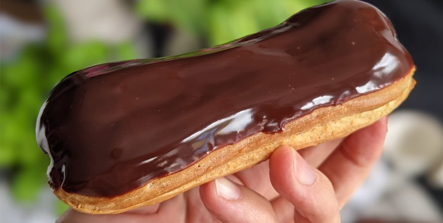 How To Serve Mary Berry Chocolate Eclairs?