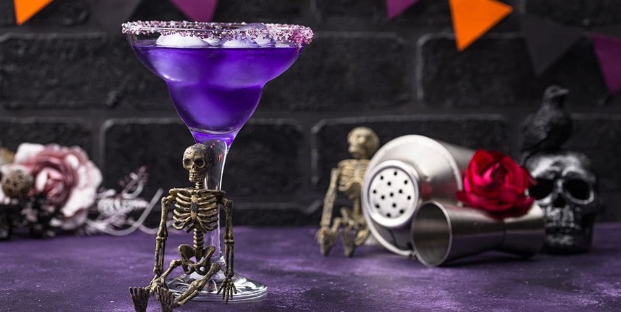 How To Serve Halloween Spicy Margarita Recipe?