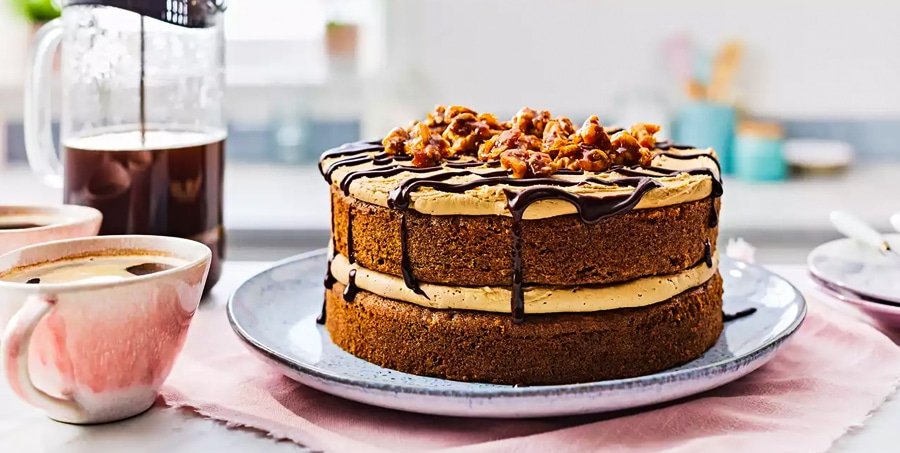 What Is The Best Mary Berry Coffee And Walnut Cake Recipe?