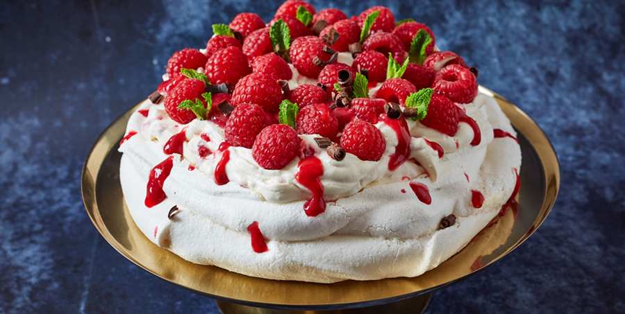 What Is The Best Mary Berry Cranachan Pavlova Recipe?