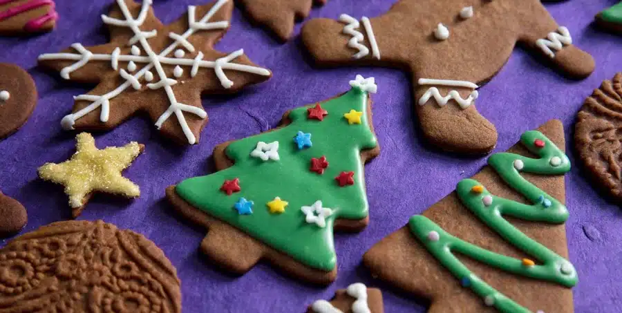 How To Serve Gingerbread Cookies Recipe For Christmas?